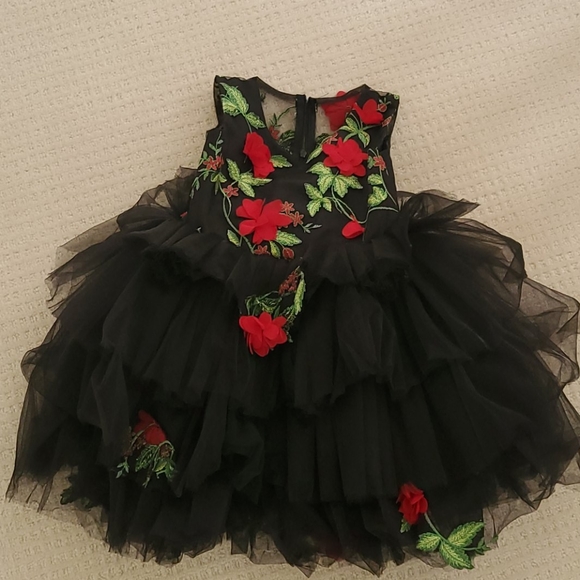 Itty-bitty Toes Leilani Dress - Picture 2 of 5